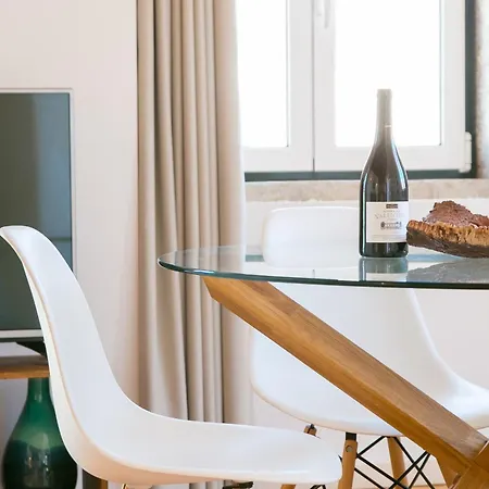 Charming Santos Neighborhood, Walk To Time Out Market Apartamento